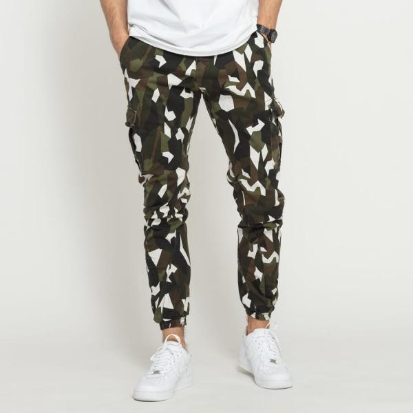 Kalhoty Urban Classics Geometric Camo Stretch Twill Cargo Pants Camo Green/ White 36