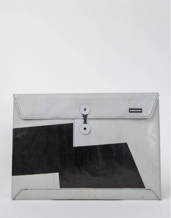 FREITAG F421 Sleeve for Laptop 15''