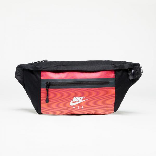 Ledvinka Nike Elemental Premium Fanny Pack Black/ Black/ White Universal