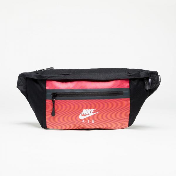 Ledvinka Nike Elemental Premium Fanny Pack Black/ Black/ White Universal