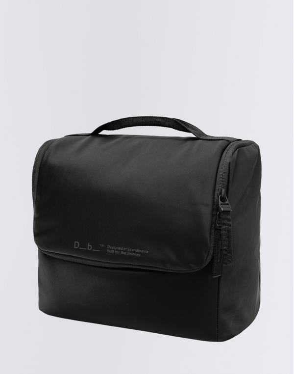 Db Essential Wash Bag M Black out