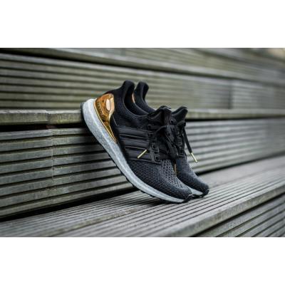 adidas Ultra Boost LTD Core Black/ Core Black/ Kurz Gold Foil