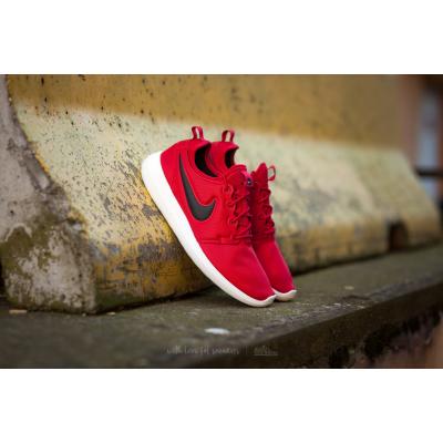 Nike Roshe Two Gym Red/ Black-Sail-Volt
