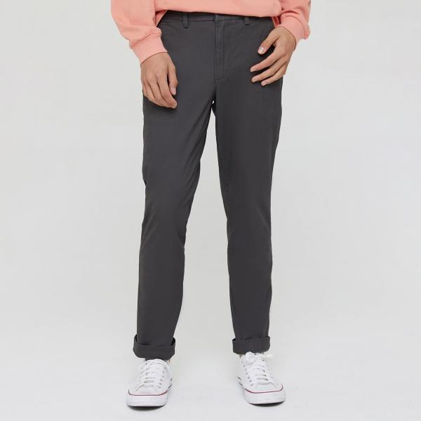 Kalhoty GAP Chino Slim Fit Pants Soft Black W32/L32