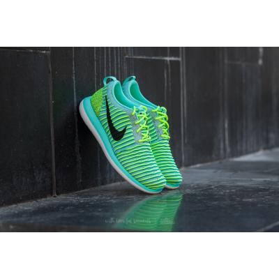 Nike Roshe Two Flyknit (GS) Hyper Turquoise/ Black-Volt-Clear-Jade