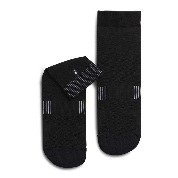 Ponožky On Ultralight Mid Sock Black/ White 40-41