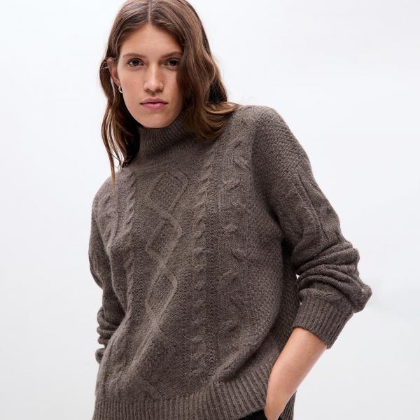 Svetr GAP Mockneck Cable New Cashmere XL