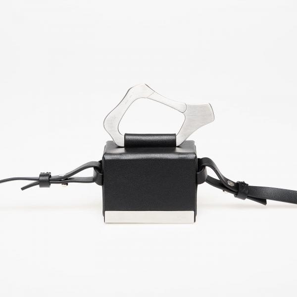 Kabelka HELIOT EMIL Solely Micro Box Bag Black Universal