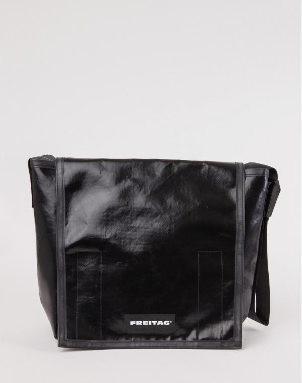 FREITAG F21 Nightclub