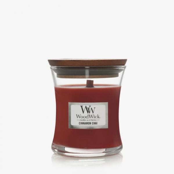 WoodWick Small Hourglass Candle - Cinnamon Chai Universal