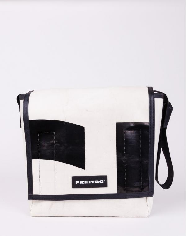 FREITAG F21 Nightclub
