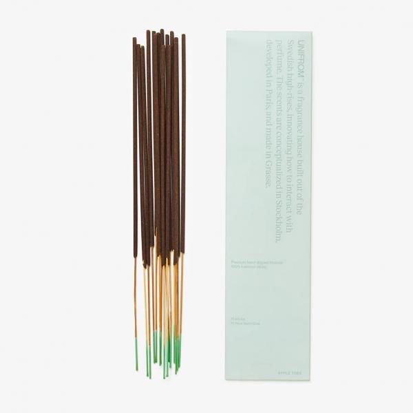 Unifrom Apple Tree – Incense 15 Pcs Universal