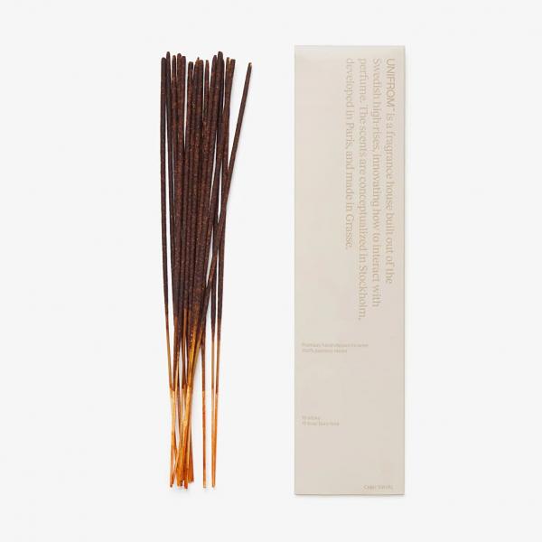 Unifrom Cinnamon Core – Incense 15 Pcs Universal