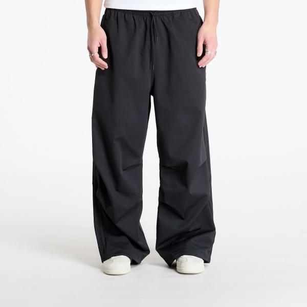 Kalhoty adidas Parachute Pant Black L