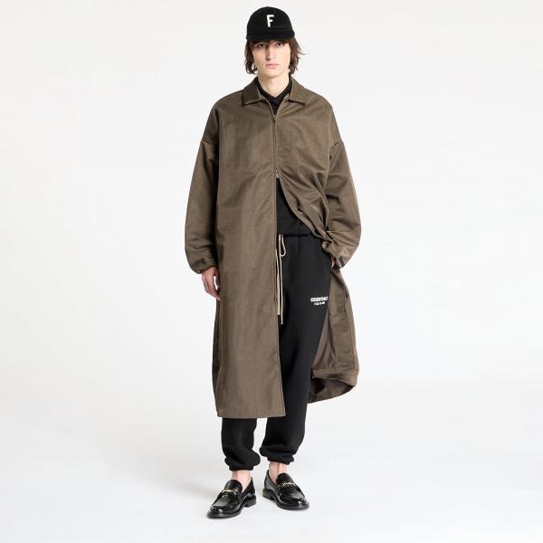 Kabát Fear Of God ESSENTIALS Textured Nylon Trench Coat Brown L