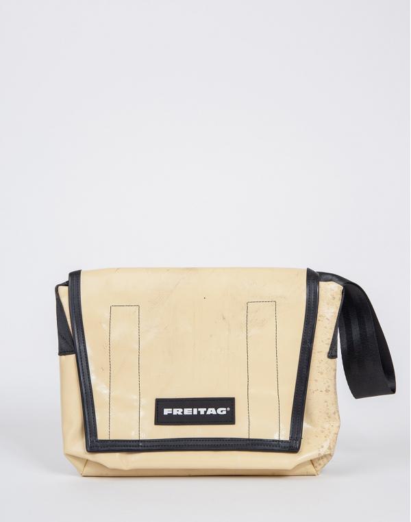 FREITAG F11 Lassie
