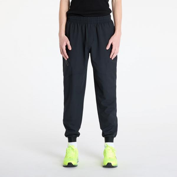 Tepláky Under Armour Unstoppable Joggers Black M