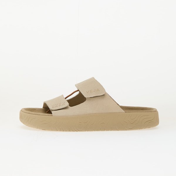 Veja W Etna Suede Soft Pierre Alm Almond 5