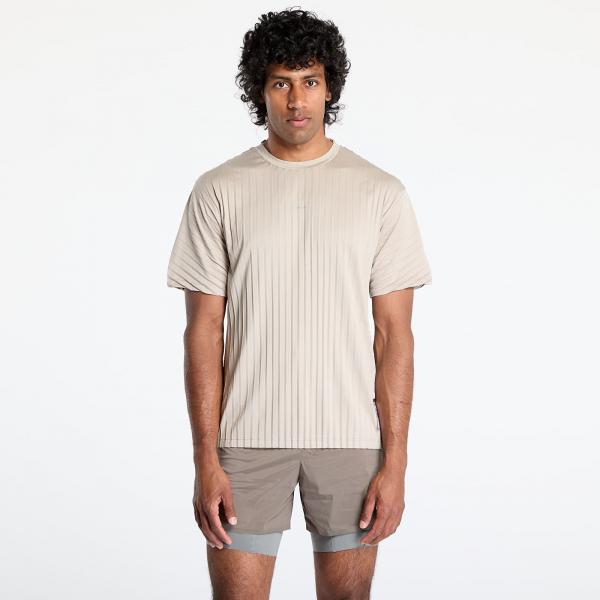 Tričko Satisfy AuraLite Pleated T-Shirt UNISEX Mineral Dune M