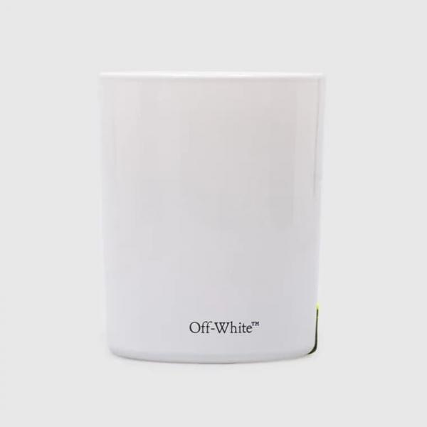 Off-White Candle "B" Blazing Wood 200g Universal
