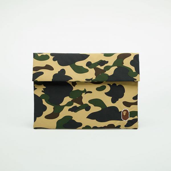 Pouzdro A BATHING APE 1St Camo 13 Inch Pc Case Yellow Universal
