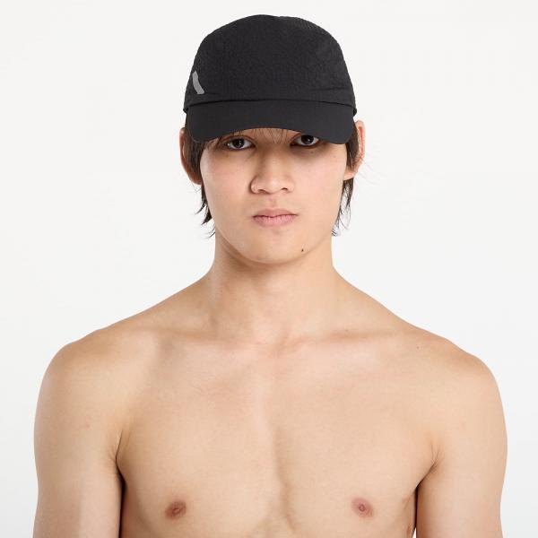 Kšiltovka SOAR Running Dart Cap Black Universal