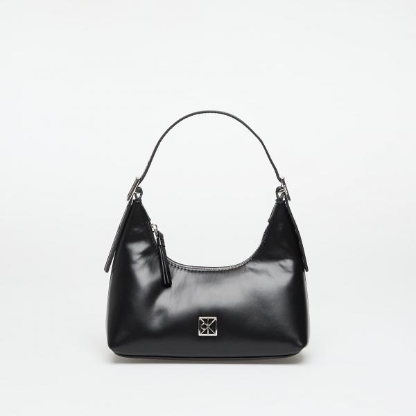 Taška Calvin Klein Emblem Hw Leather Mini Shoulder Bag Black Universal