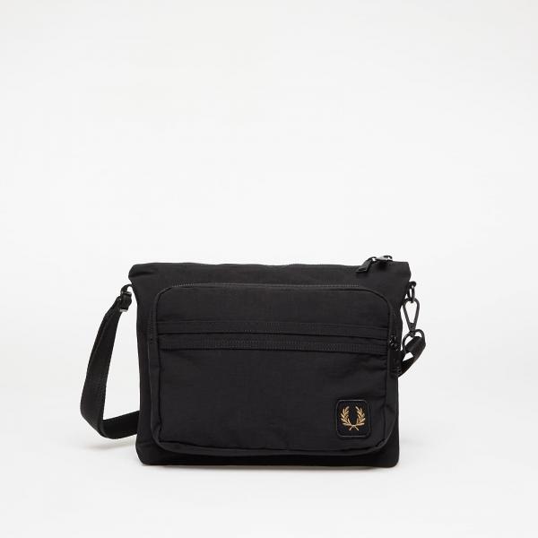 Taška FRED PERRY Nylon Badge Crossbody Bag Black Universal