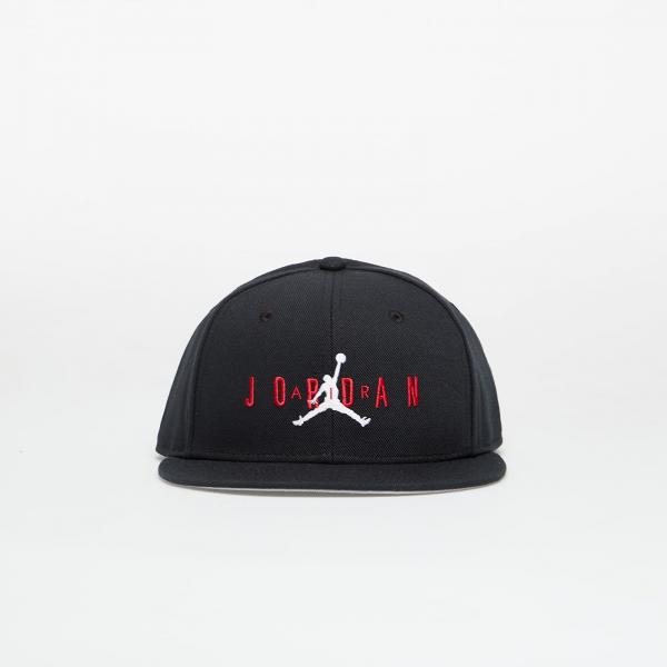 Kšiltovka Jordan Pro Structured Hat Black/ Lt Smoke Grey/ White L/XL