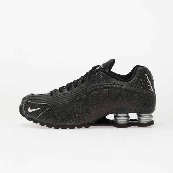 Tenisky Nike Shox R4 Qs Black/ Sail-Lt Smoke Grey-Metallic Silver EUR 44.5
