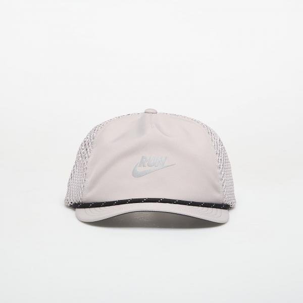 Kšiltovka Nike Pro Dri-FIT Unstructured Swoosh Run Cap College Grey/ Anthracite/ Reflective Silv M/L