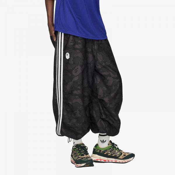 Kalhoty adidas Jacquard Joggers Bape® Black L