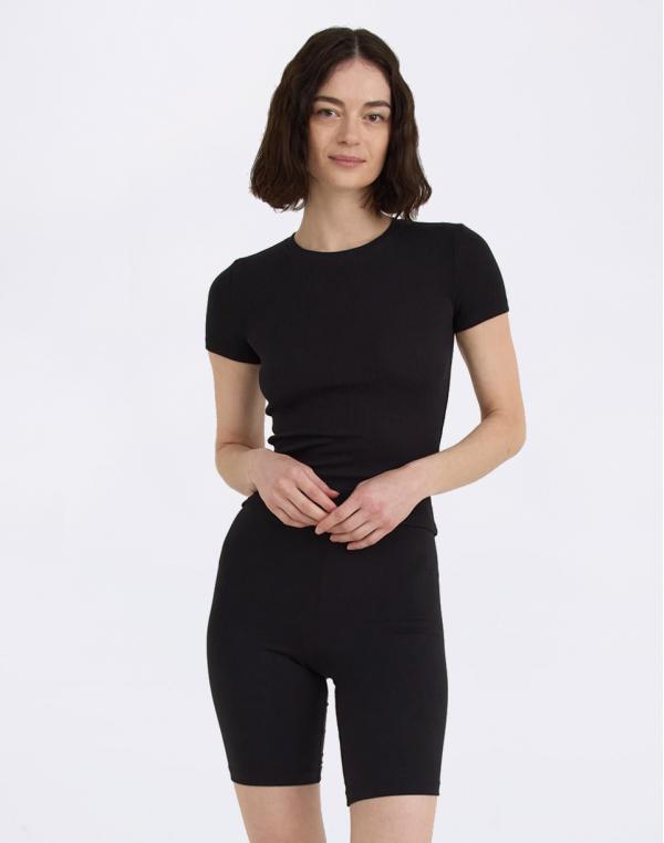 Tričko Organic Basics Core Rib Tee Black