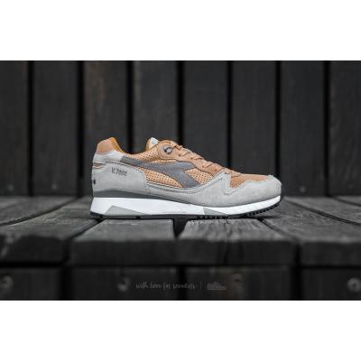 Diadora V7000 Premium Sand/ Light Gray