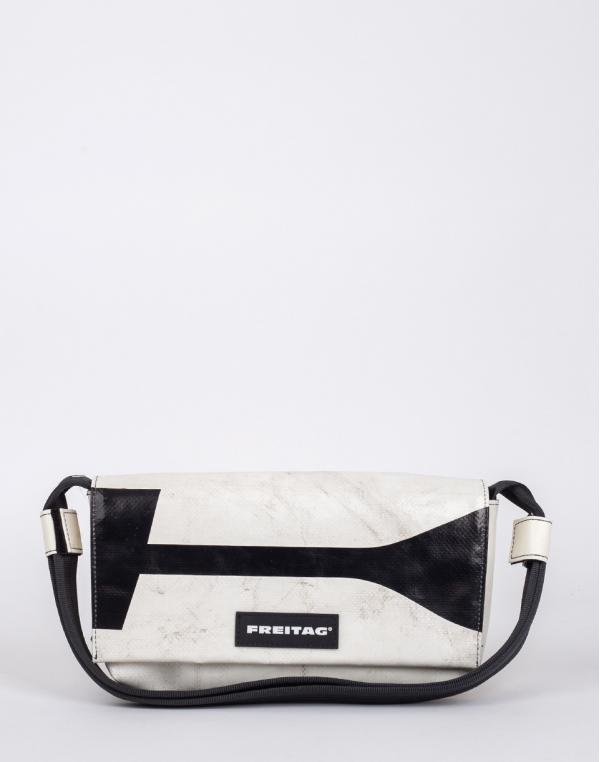 FREITAG F171 Laura