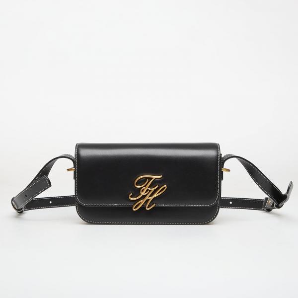 Kabelka Tommy Hilfiger Script Flap Crossover Black Universal