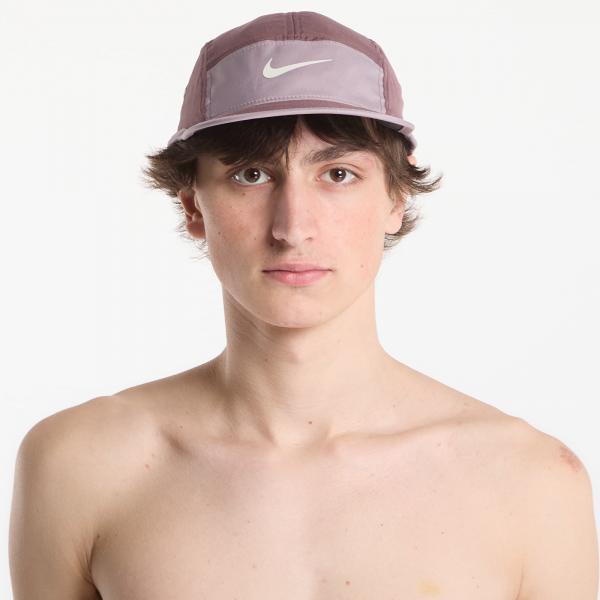 Kšiltovka Nike Fly Dri-FIT Unstructured Swoosh Cap Tattoo/ Lt Violet Ore/ Sea Glass S/M