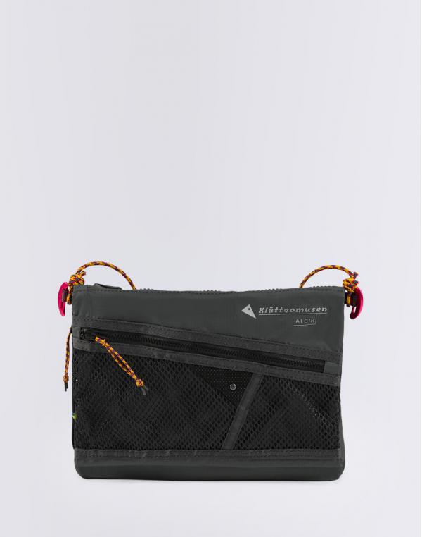 Klättermusen Algir Foldover Bag 961 Raven