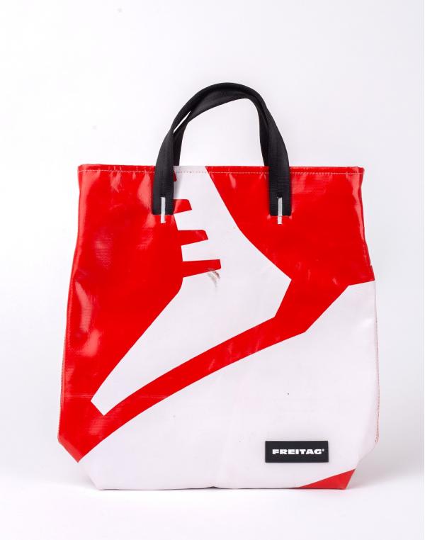 FREITAG F202 Leland