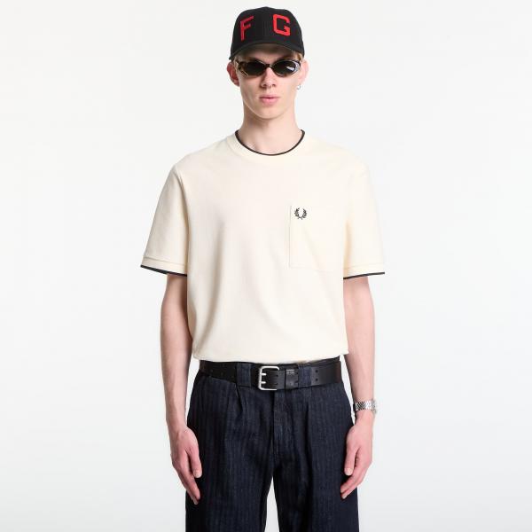 Tričko Fred Perry Pocket Detail Pique T-Shirt Ecru M
