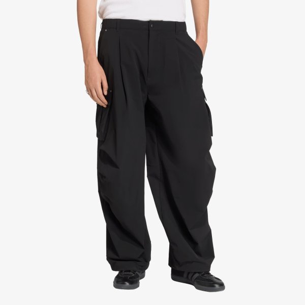 Kalhoty adidas Premium Essentials Utility Cargo Tracksuit Bottoms Black 36