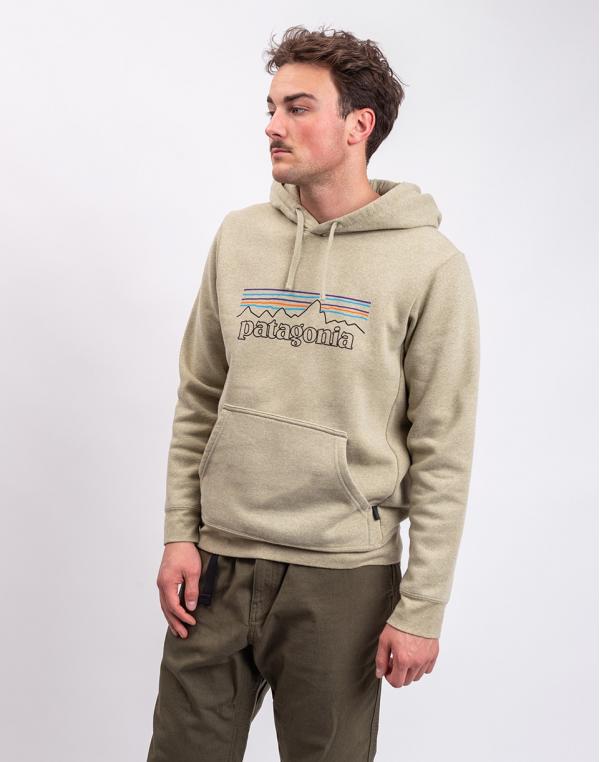 Patagonia M's P-6 Logo Uprisal Hoody P-6 Outline: Gumtree Green M