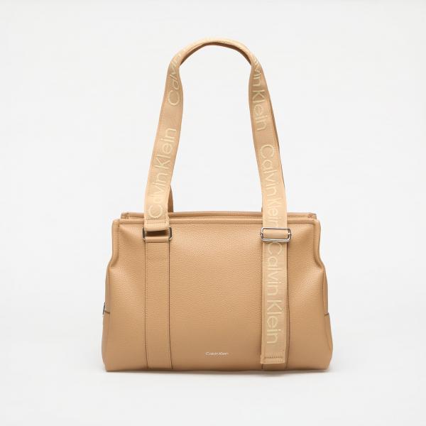 Kabelka Calvin Klein Webbing Adj Strap Tote Tannin Universal