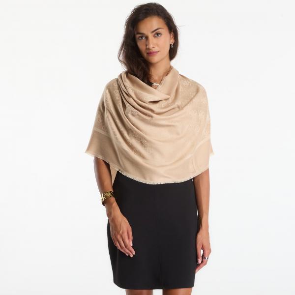 Šála Guess Jacquard Scarf 70x180 Beige Universal