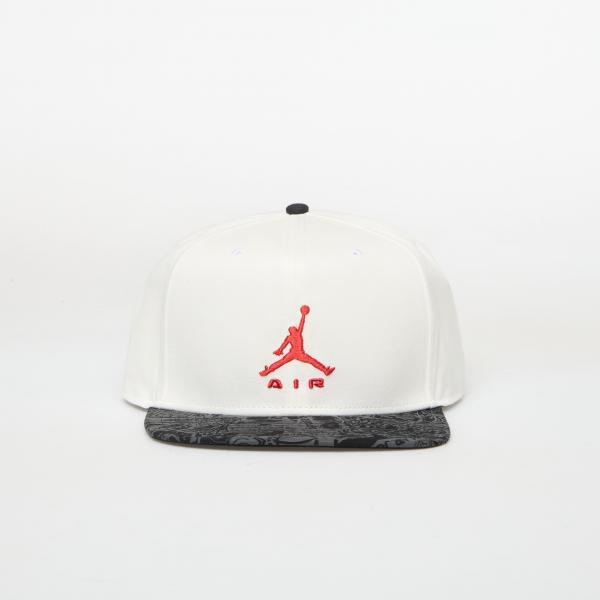 Kšiltovka Jordan Pro Structured Cap Sail/ Black/ University Red S/M