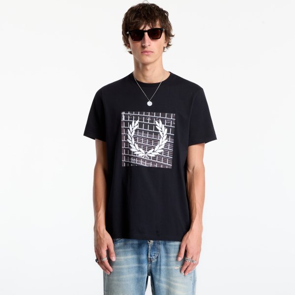 Tričko FRED PERRY Laurel Wreath Graphic Tshirt Black M