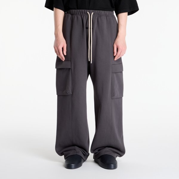 Tepláky Fear Of God Essentials Cargo Relaxed Sweatpant Iron Grey XS