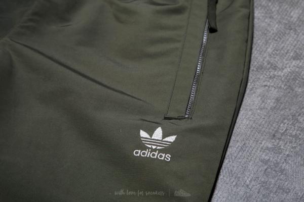 adidas Woven 7/8 Trackpants Night Cargo