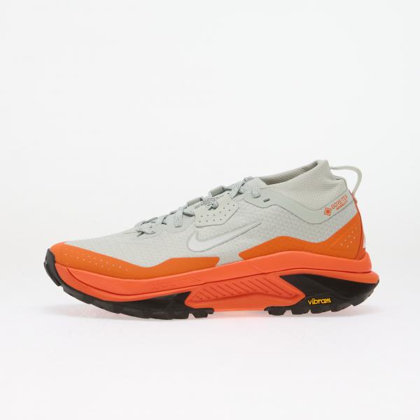 Tenisky Nike ACG Zegama Trail GORE-TEX Light Silver/ Summit White-Safety Orange EUR 45