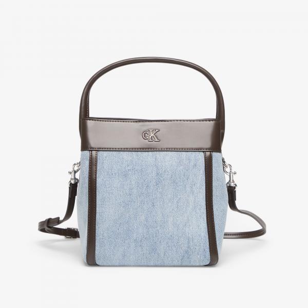 Kabelka Calvin Klein Ck Denim Bucket With Strap LIGHT WASH DENIM OS